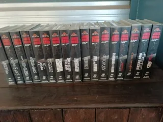 Colección 17 Películas VHS James Bond