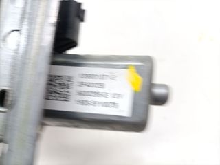 ELEVALUNAS DELANTERO DERECHO DACIA DOKKER