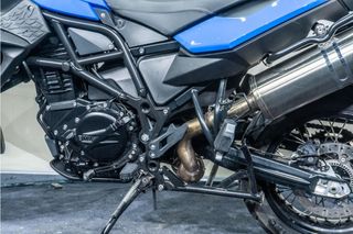 BMW F 800 GS LIMITABLE A2  * POCOS KM * TOPCASE * PUÑOS CALEFACTABLES *