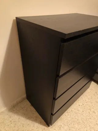 Cómoda MALM 4 cajones Ikea Negra