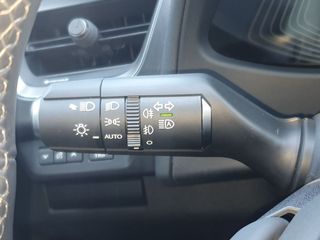 Lexus UX 250H PREMIUM 2WD