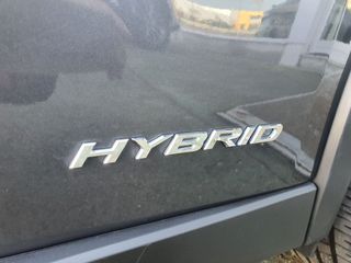 Lexus UX 250H PREMIUM 2WD