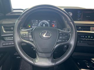 Lexus UX 250H PREMIUM 2WD