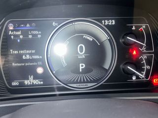 Lexus UX 250H PREMIUM 2WD