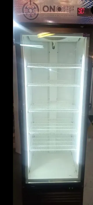 Nevera expositora ON OFF