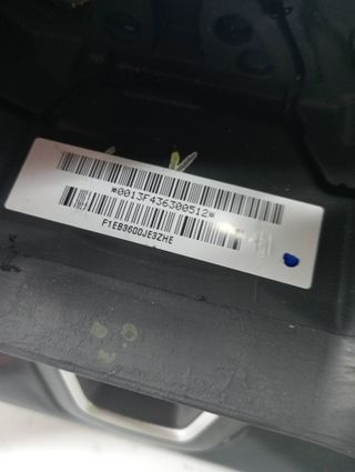 VOLANTE FORD FOCUS TURN. (CB8)