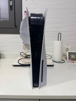 PlayStatio 5 Standart 1TB con mando