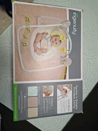 Mecedora de bebé con peluche