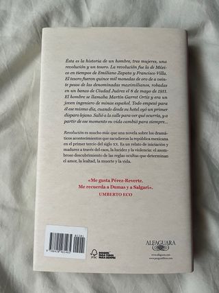 Revolución: Una novela. Firmado