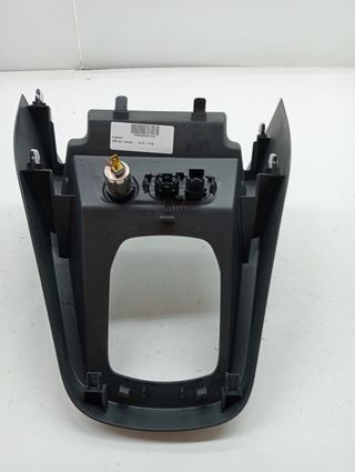 PLASTICO FORD KA+ (4)