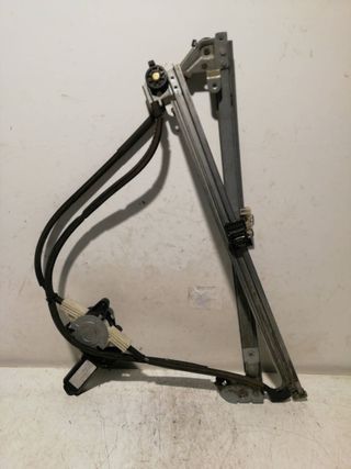 ELEVALUNAS DELANTERO DERECHO CHRYSLER VOYAGER (ES)