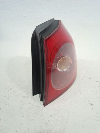 PILOTO TRASERO DERECHO VOLKSWAGEN GOLF IV (1J1)