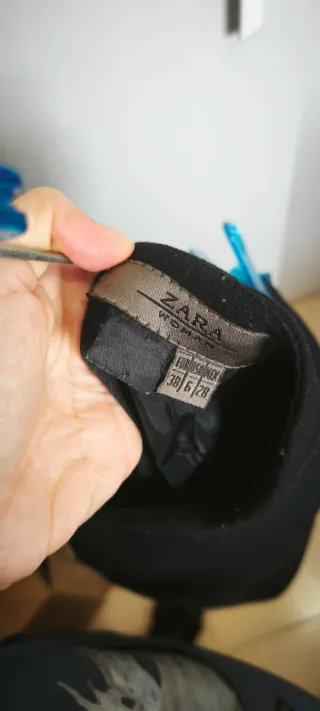 Falda negra elegante