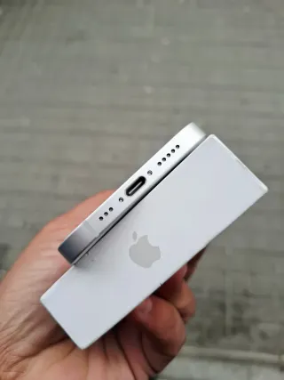 iPhone 16e 128 GB Blanco