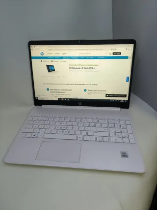 Ordenador portátil HP 15s Blanco