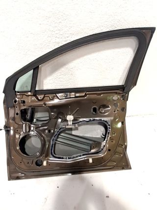 PUERTA DELANTERA DERECHA FORD MONDEO
