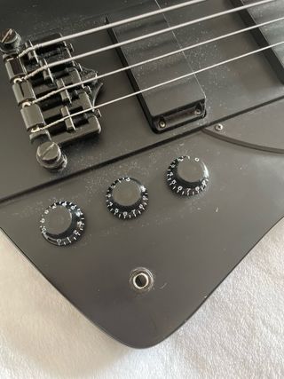 Bajo Epiphone Gothic Thunderbird IV