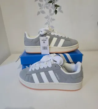 Zapatos modernos grises unisex 40