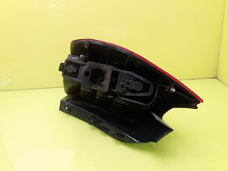 PILOTO TRASERO DERECHO RENAULT SCENIC II