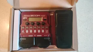 Pedalera Bajo Zoom B1X Four