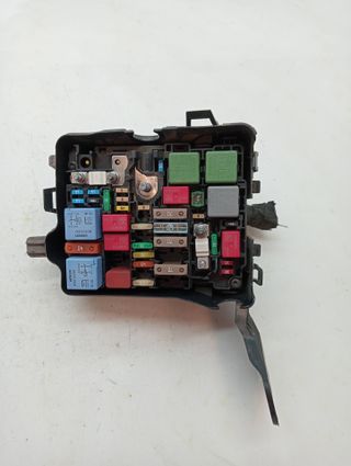 CAJA RELES / FUSIBLES CITROEN C-ELYSÉE