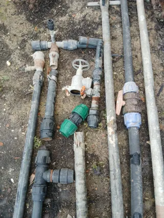 Piezas de riego variadas