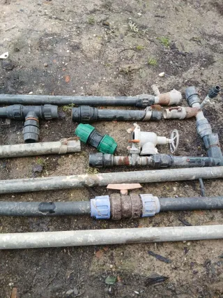 Piezas de riego variadas