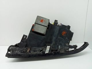 FARO DERECHO BMW SERIE 3 BERLINA (E30)