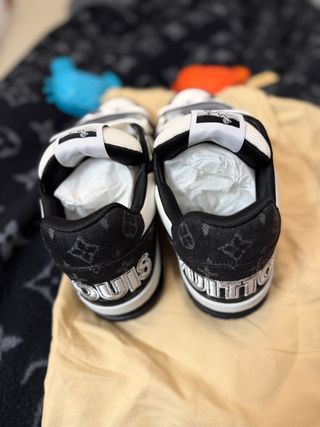 Zapatillas Louis Vuitton Blancas y Negras