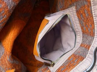 Bolso estampado étnico con flecos