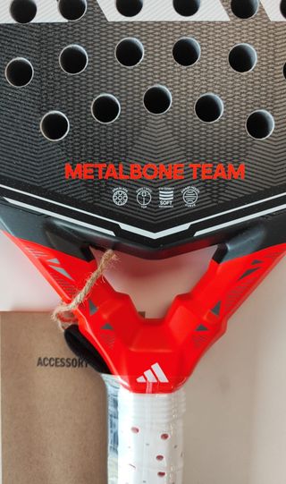 Pala Padel Adidas Metalbone Team 2026