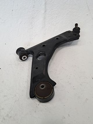 BRAZO SUSPENSION DELANTERO DERECHO OPEL CORSA F