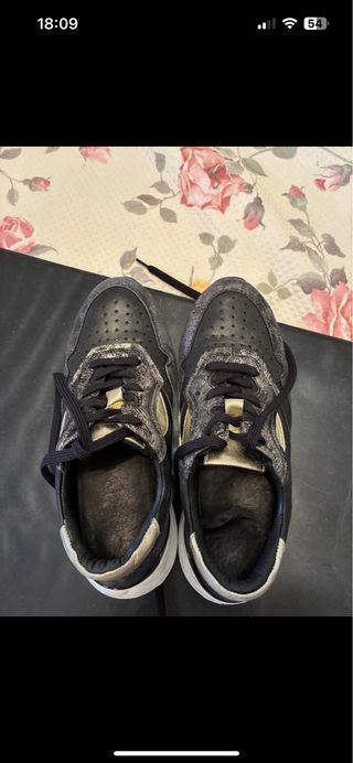 Zapatillas deportivas talla 39