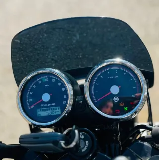 Royal Enfield Interceptor Moto Cruiser