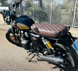 Royal Enfield Interceptor Moto Cruiser