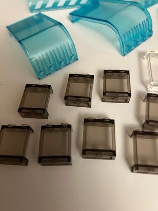 Lotto pezzi LEGO vetrate trasparenti e colorate