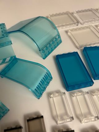 Lotto pezzi LEGO vetrate trasparenti e colorate