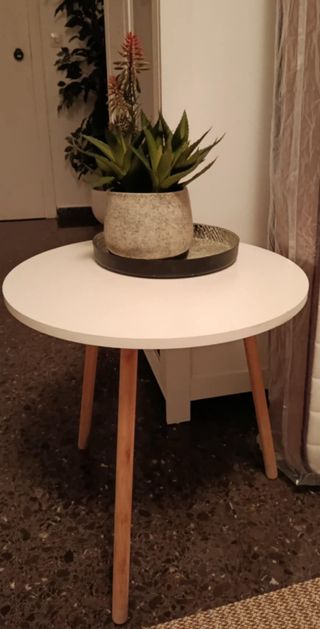 Mesa auxiliar redonda madera