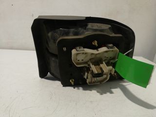 PILOTO TRASERO IZQUIERDO RENAULT 21 BERLINA (B/L48) (2)