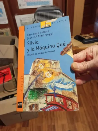 Silvia y la Maquina Que