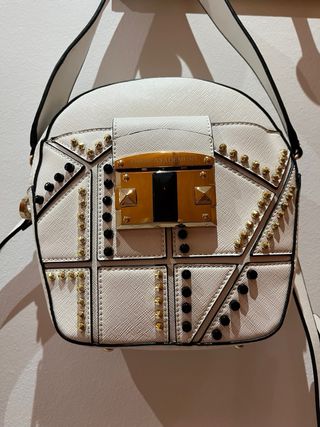 Bolso Lola Casademunt blanco y dorado