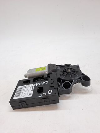 MOTOR ELEVALUNAS DELANTERO DERECHO VOLVO C30 (2)