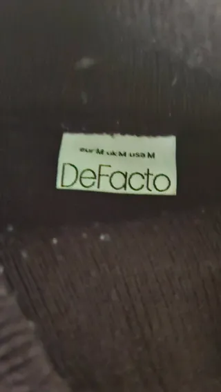 Jersey cuello alto Defacto Talla M