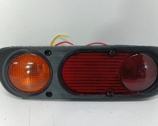 Nissan 366112 265550x001 piloto trasero terrano ii