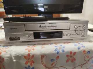 Grabador y reproductor VHS