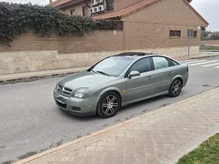 Opel GTS 2004
