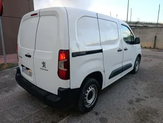 Peugeot Partner 2021