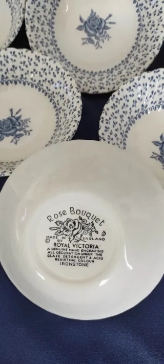6 Tazones ROYAL VICTORIA "Rose Bouquet".