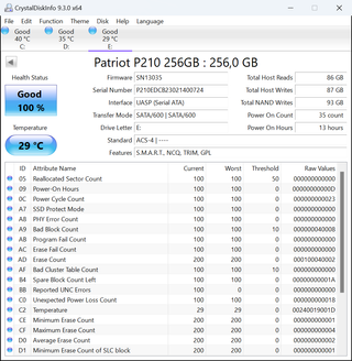 Lote de 14 discos duros.
