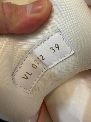 Louis Vuitton Zapatillas Rosa y Blanco